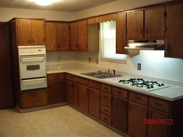 2nd image of 1118 Green Acres Dr