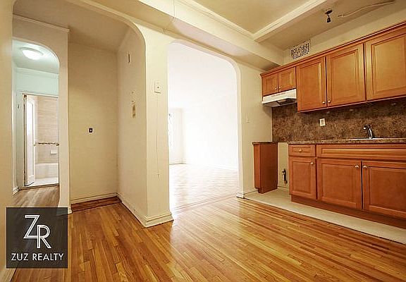 2nd image of 1401 55th St #1A
