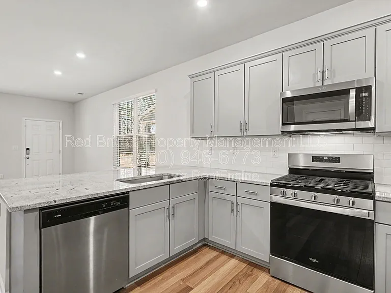 7718 Nelson Rd — Photo 12