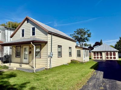 66 State St, Rouses Pt, NY, 12979