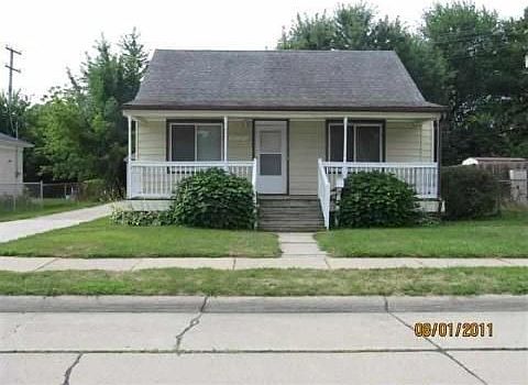 1st image of 18520 Brohl St