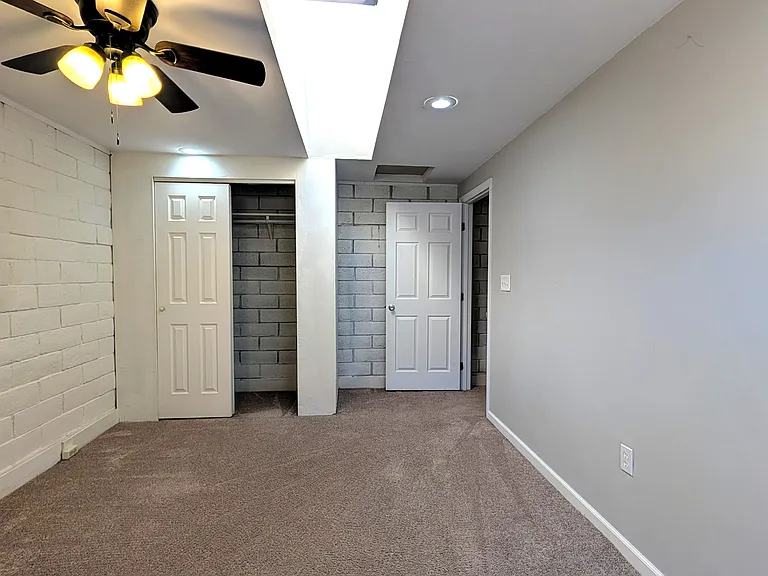 1514 N Elaine Way — Photo 34