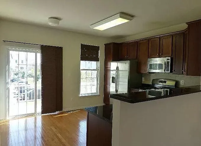 42921 McComas Ter — Photo 19