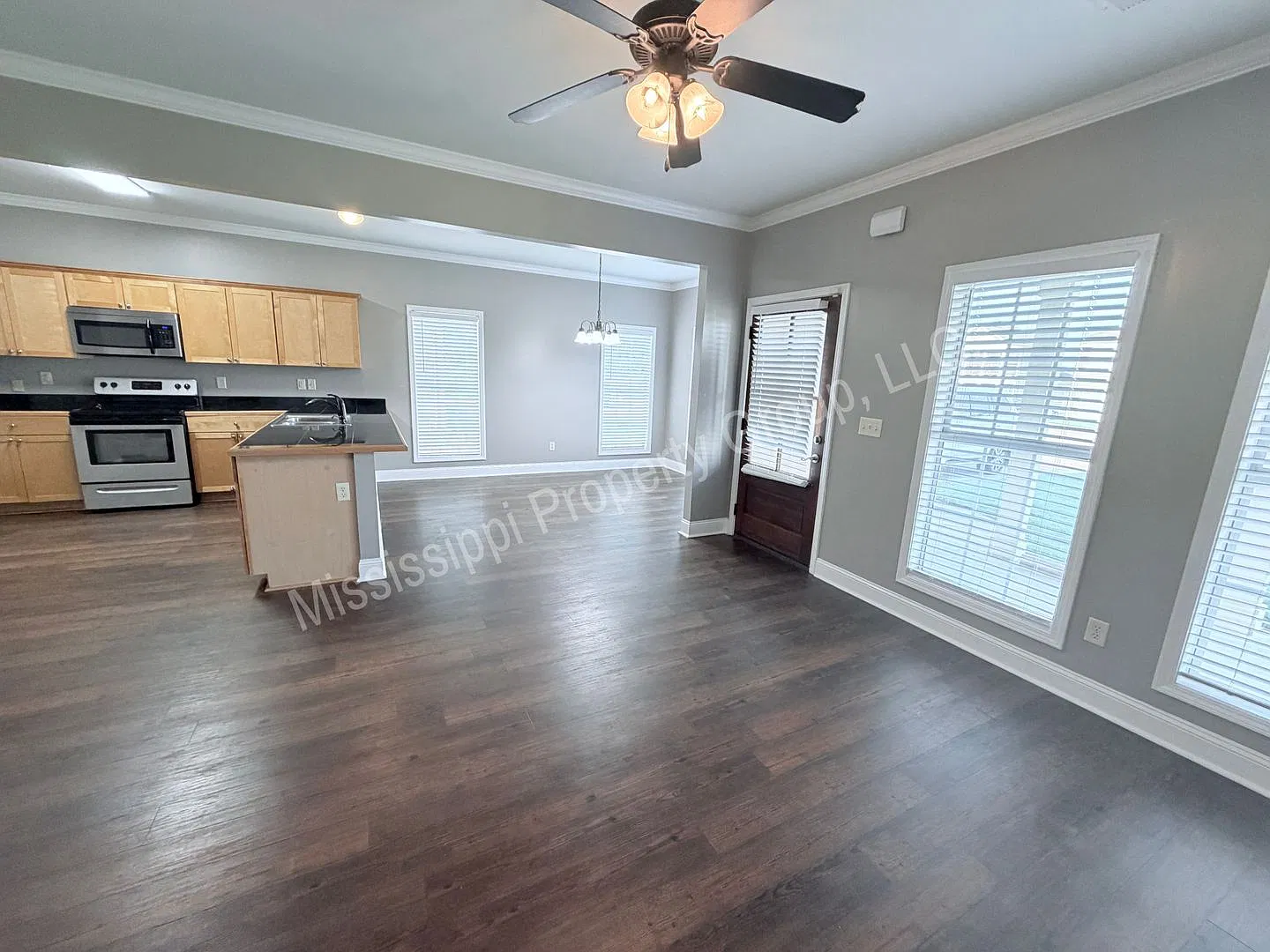 3BR/2.5BA For Rent — Photo 4
