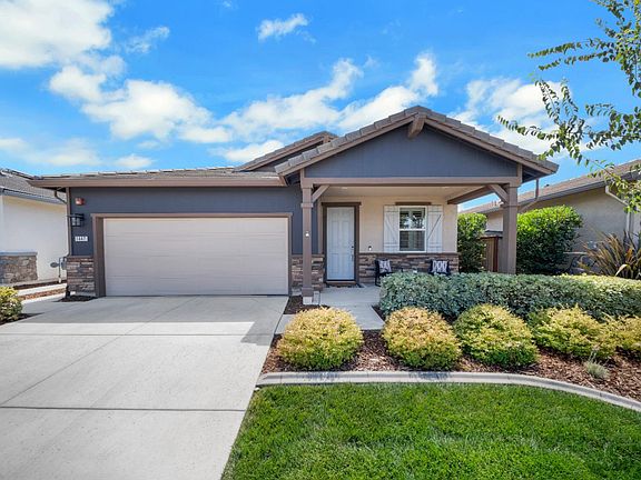 2nd image of 1447 Red Lake Way