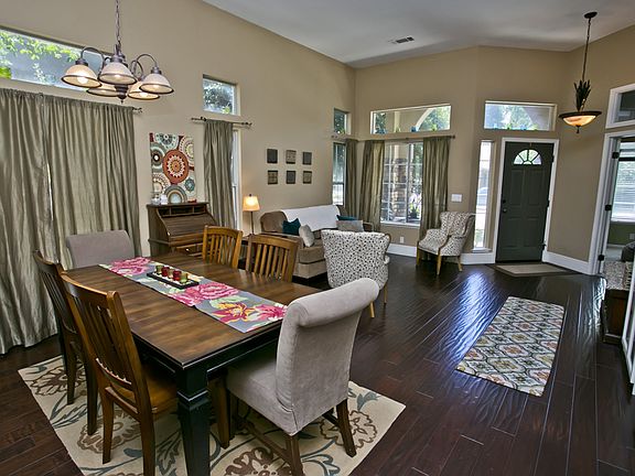2nd image of 10089 River Falls Cir