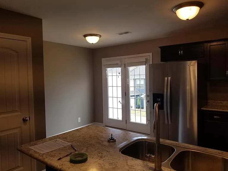 242 Alexander Blvd — Photo 2