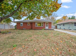 1800 E 27th Ct, Des Moines, IA 50317