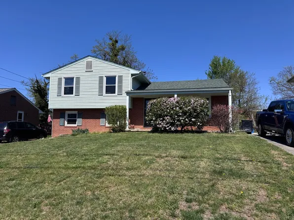 622 E Augusta Ave, Vinton, VA 24179