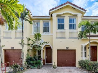 15054 SW 9th Ter, Miami, FL 33194