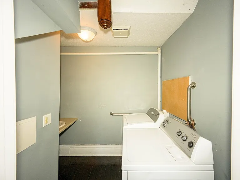208 N Mulberry St #4 — Photo 7