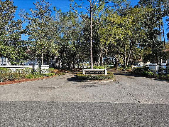 2nd image of 8142 Fairways Cir #S204