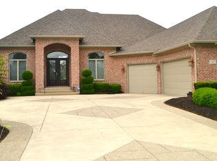 5128 Chancery Blvd, Greenwood, IN