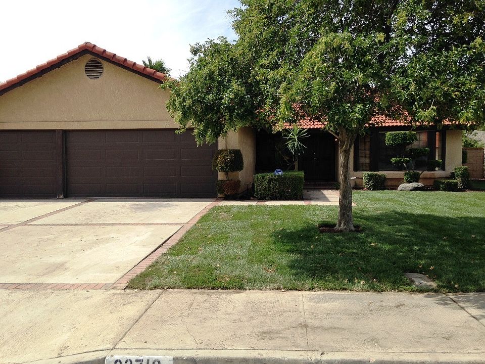 1st image of 23719 Hazelwood Dr