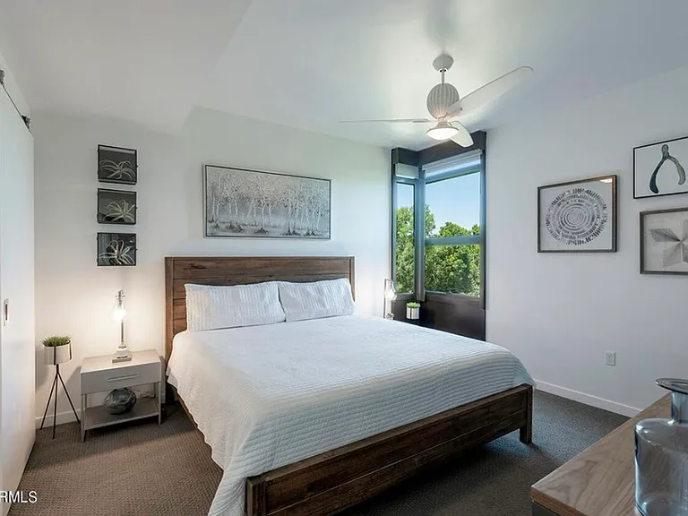 200 W Portland St #420 — Photo 1