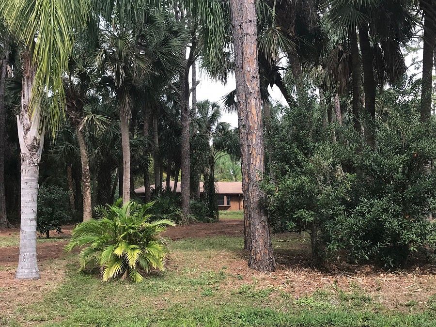 1st image of 2971 Long Lake Dr