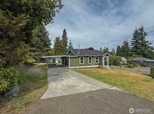 5302 Rockefeller Ave, Everett, WA 98203