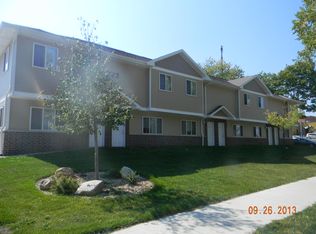 722 W 22nd St APT 41, Cedar Falls, IA 50613