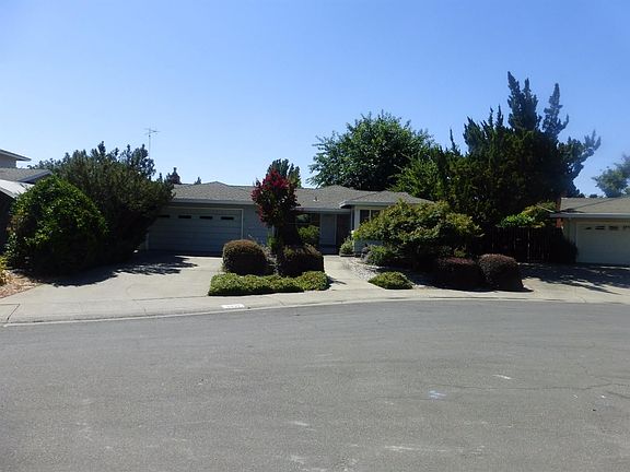 2nd image of 8408 Gonzaga Ct