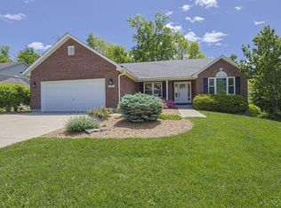 1883 Wagon Wheel Dr, Hamilton, OH 45013