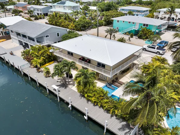 801 W 63rd St, Marathon, FL 33050