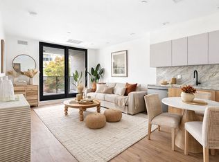 44 Box St #2R, Brooklyn, NY