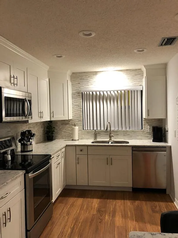 2 bed, 2.0 bath, 1135 sqft, $2,500 — Photo 4