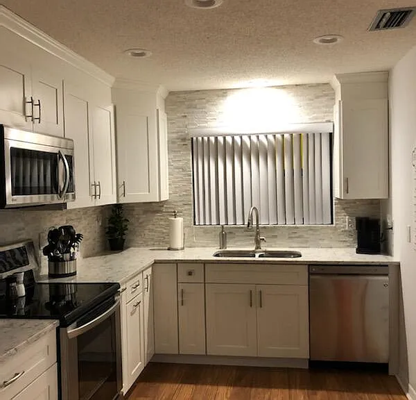 6021 SE Landing Way #2 — Photo 4