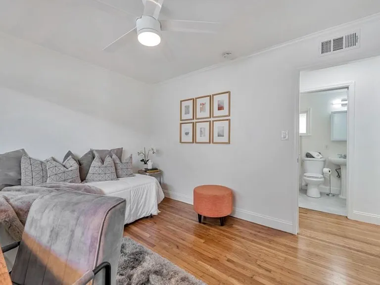 2319 S Norfolk St — Photo 18