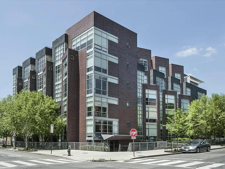 2100 11th St NW #205 — Photo 1