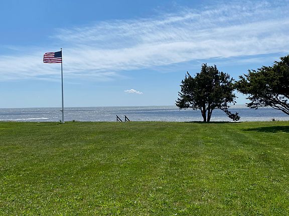 106 Buffalo Bay Road