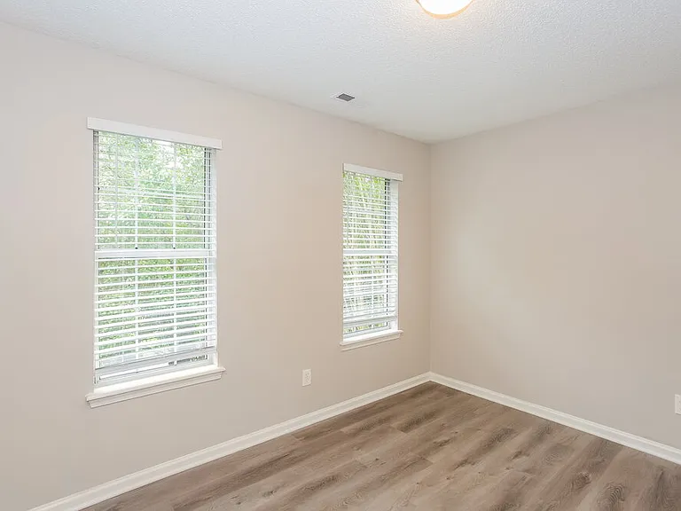 219 Forest Pond Rd — Photo 15