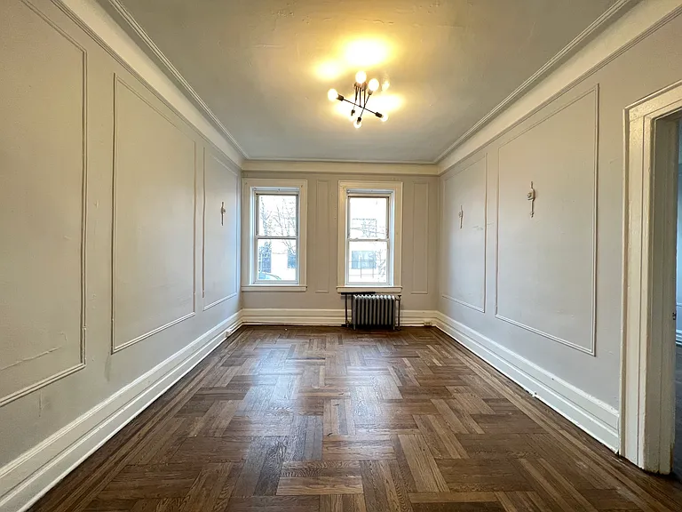 121-125 Elizabeth Ave #10 — Photo 3