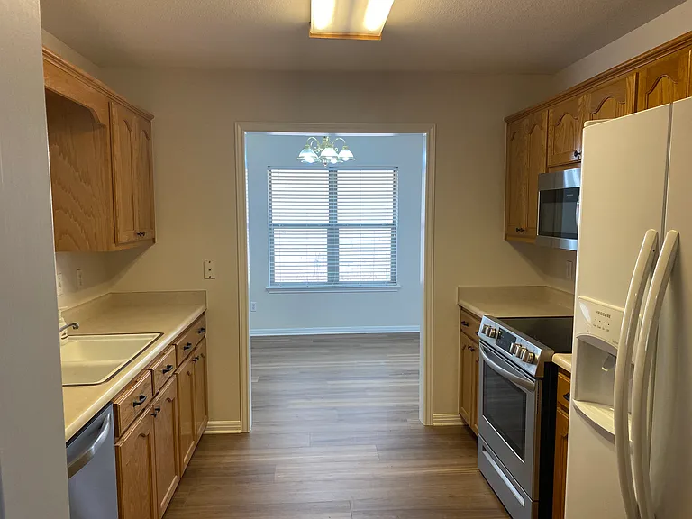 2125 Keystone Dr — Photo 12