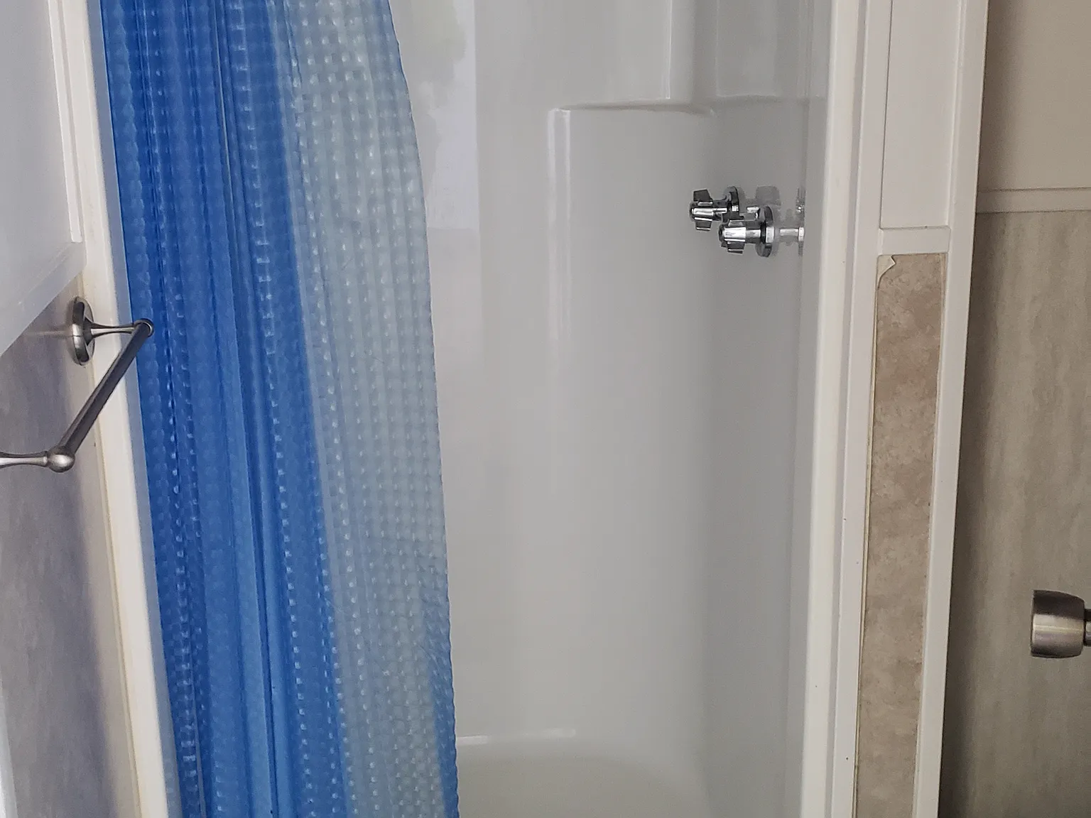 1 bed, 625 sqft, $915 — Photo 4