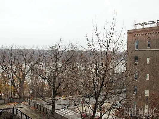 Sold by Bellmarc Realty | media 24