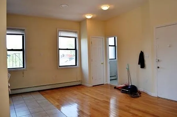 Rented by Your Space New York | media 8
