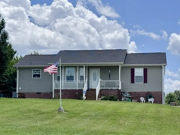 557 White Rd, Portland, TN 37148