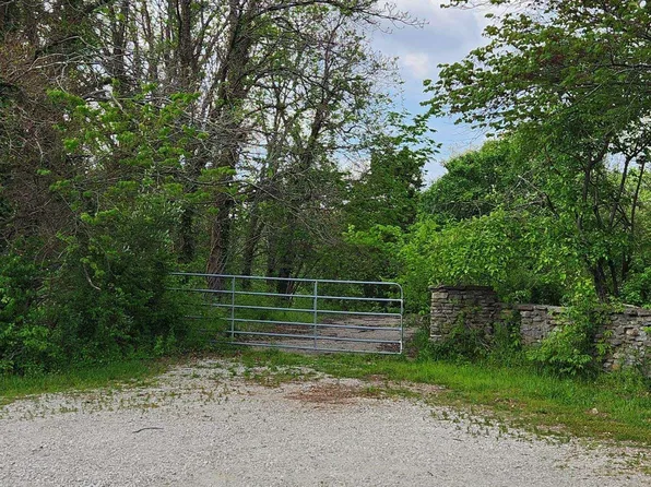 500 W Thronton Street Hillcrest Dr, Paoli, IN 47454