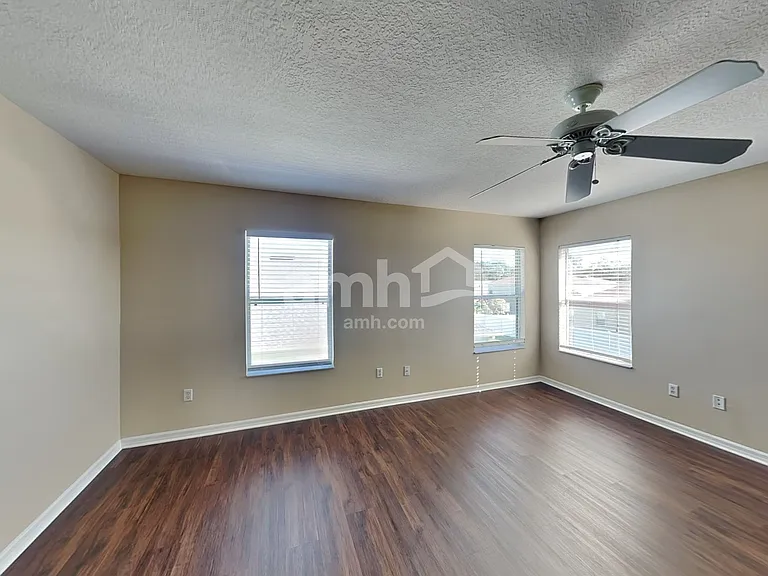 593 First Cape Coral Dr — Photo 12