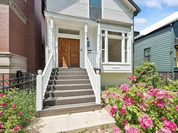 1716 W Henderson St, Chicago, IL 60657