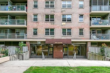 5 Brooklyn Gateway Mall Apartments For Sale Streeteasy