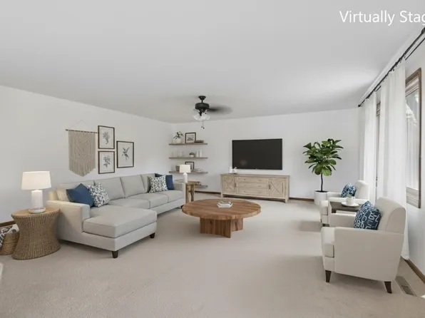 1616 Southlawn Dr, Des Moines, IA 50315