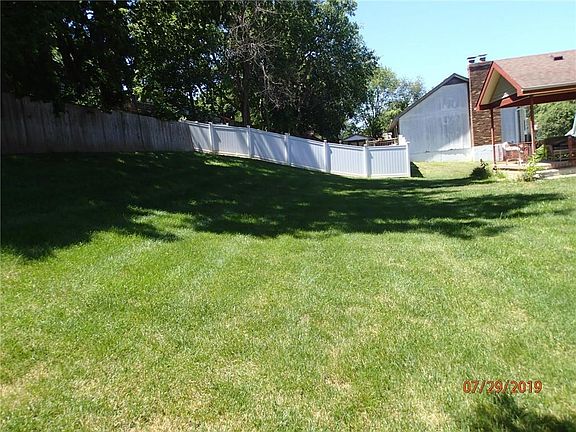 3rd image of 4308 Rainbow Ct