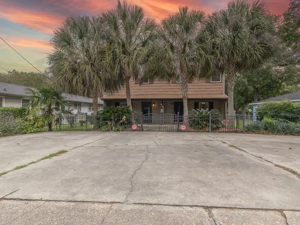 624 Surfside Dr., Surfside Beach, SC 29575