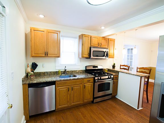 All stainless steel Appls.