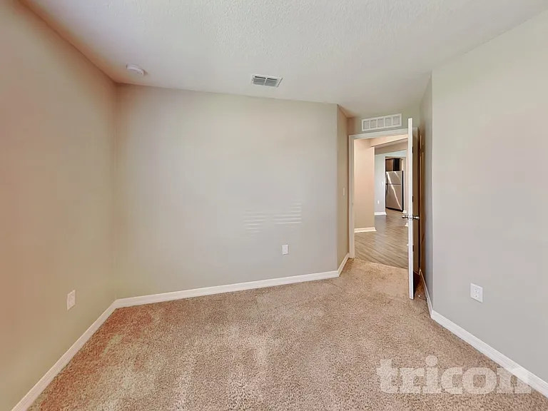 449 Kensington View Dr — Photo 19