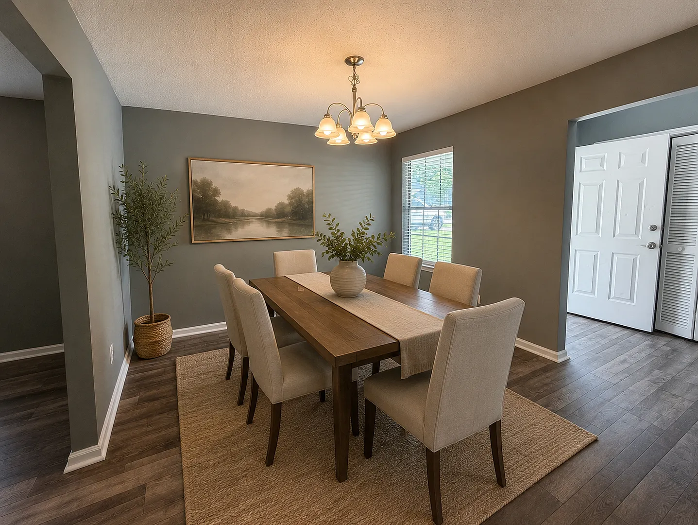 4 bedroom, 2 bathroom home located in the desirable area of Hinesville, GA. — Photo 4