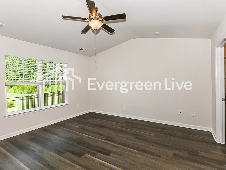 2244 Courtina Way — Photo 8