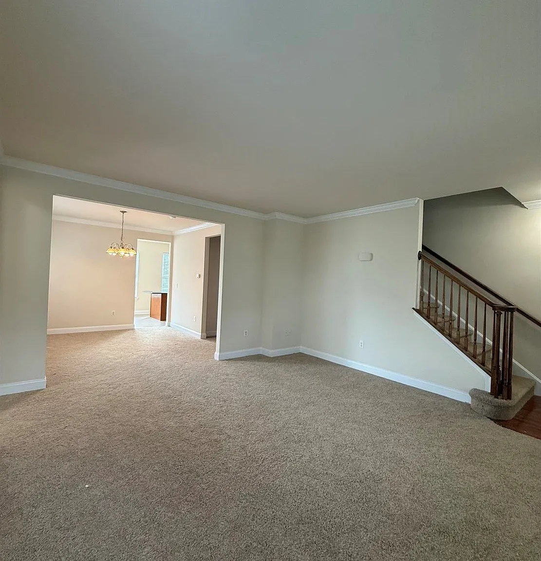 860 Main Street — Photo 2